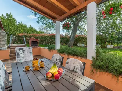 Villa für 4 Personen (112 m²) in Kaštelir 3/10