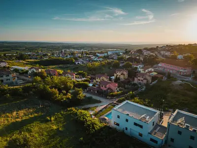 Villa für 8 Personen (216 m²) in Kaštelir 10/10