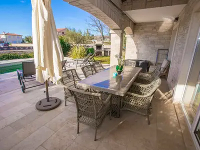 Villa für 8 Personen (157 m²) in Kaštelir 7/10