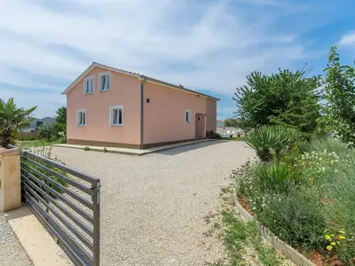 Villa für 6 Personen (100 m²) in Kaštelir 6/10