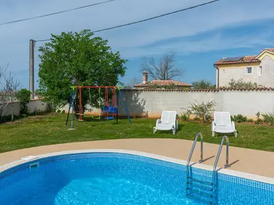 Villa für 4 Personen (112 m²) in Kaštelir 4/10