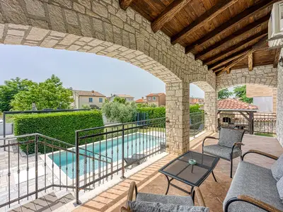 Villa für 8 Personen (142 m²) in Kaštelir 4/10
