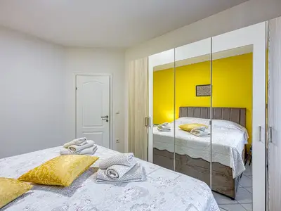 Villa für 8 Personen (142 m²) in Kaštelir 8/10