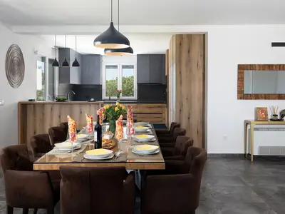Villa für 10 Personen (320 m²) in Kavran 2/10