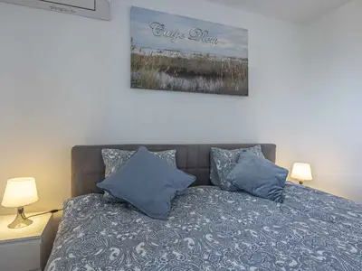 Villa für 8 Personen (150 m²) in Klenovica 8/10