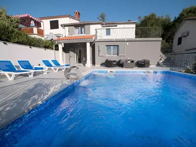 Villa für 8 Personen (180 m²) in Klimno 10/10