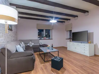 Villa für 8 Personen (280 m²) in Ključ 2/10