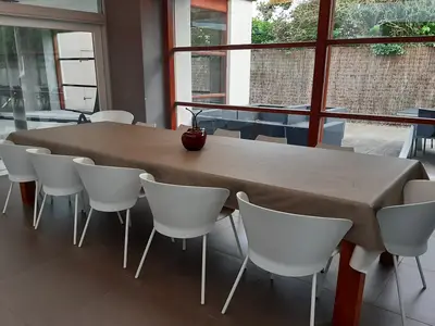 DiningRoom