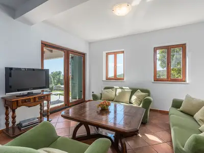 Villa für 8 Personen (235 m²) in Koromacno 7/10