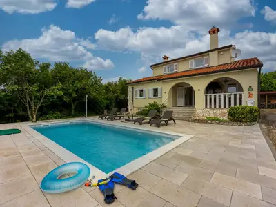 Villa für 5 Personen (160 m²) in Koromacno 1/10