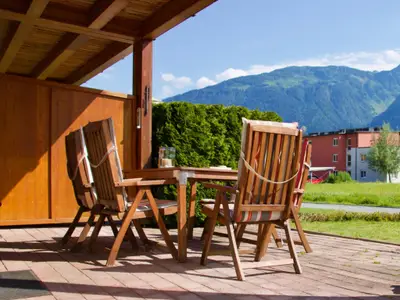 Terrasse / Balkon