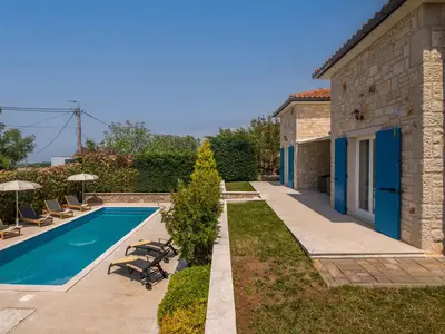 Villa für 12 Personen (220 m²) in Kremenići 8/10