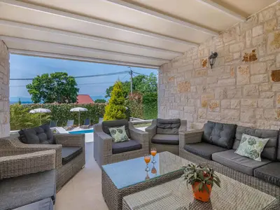 Villa für 12 Personen (220 m²) in Kremenići 10/10