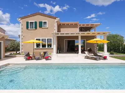Villa für 8 Personen (282 m²) in Kringa 8/10