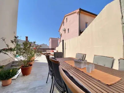 Villa für 8 Personen (140 m²) in Krk 9/10