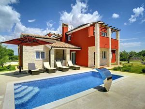 Villa für 8 Personen (230 m²) in Krnica