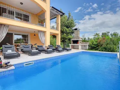 Villa für 10 Personen (317 m²) in Krnica 8/10