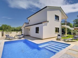 Villa für 8 Personen (150 m²) in Krnica