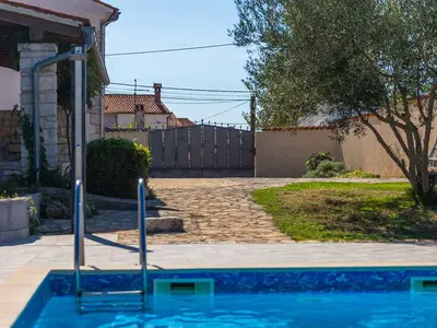 Villa für 10 Personen (120 m²) in Krnica 3/10
