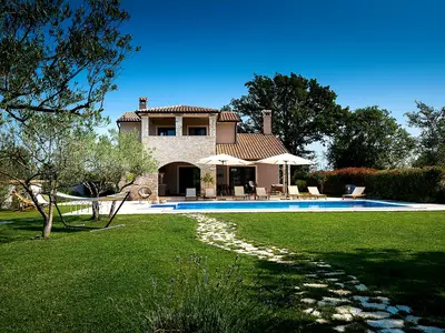Villa für 10 Personen (280 m²) in Krnica 1/10