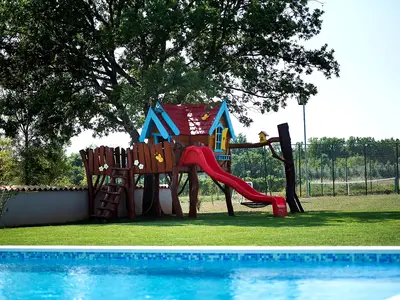 Villa für 10 Personen (280 m²) in Krnica 6/10
