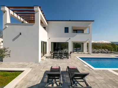 Villa für 8 Personen (200 m²) in Krnica 1/10