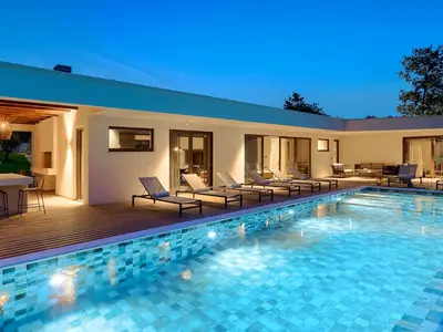 Villa für 8 Personen (391 m²) in Kršan 2/10