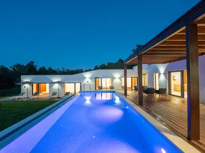 Villa für 10 Personen (290 m²) in Kršan 2/10