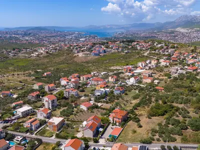 Breathtaking panoramic views of the sea and the town of Split