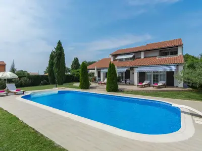 Villa für 8 Personen (200 m²) in Poreč 4/10