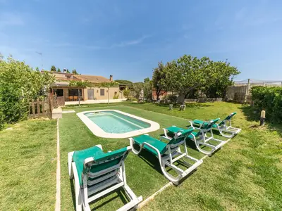 PoolOfHouse