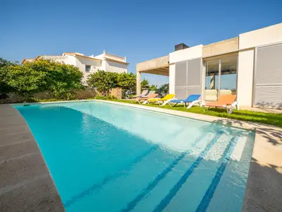 PoolOfHouse