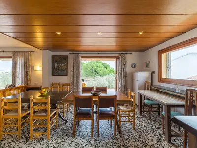 DiningRoom