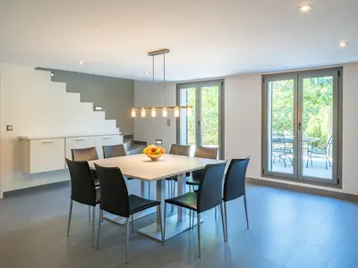 DiningRoom