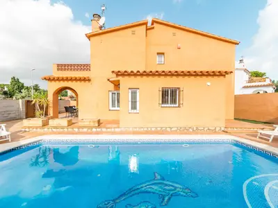 PoolOfHouse
