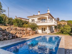 19342303-Villa-8-L'Escala-300x225-0