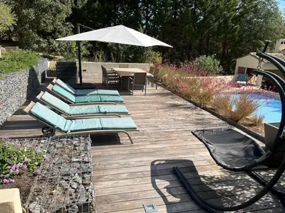 PoolOfHouse