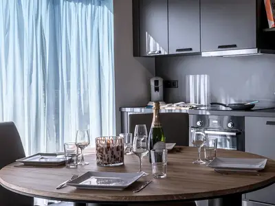 DiningRoom