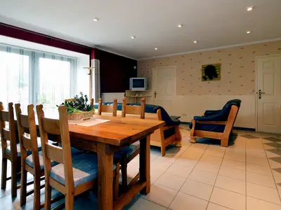 DiningRoom