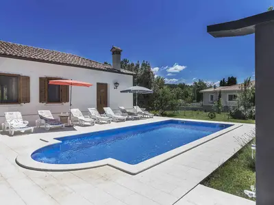 Villa für 12 Personen (254 m²) in Labin 6/10
