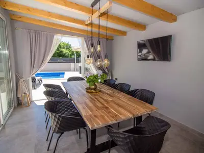 Villa für 8 Personen (250 m²) in Labin 1/10
