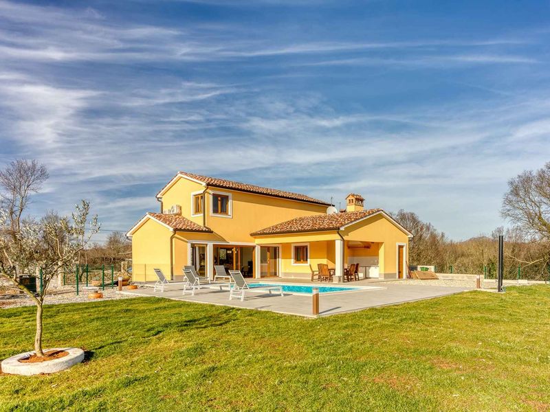 23999999-Villa-6-Labin-800x600-2