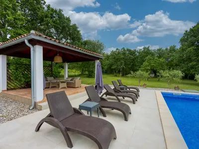 Villa für 8 Personen (310 m²) in Labin 3/10