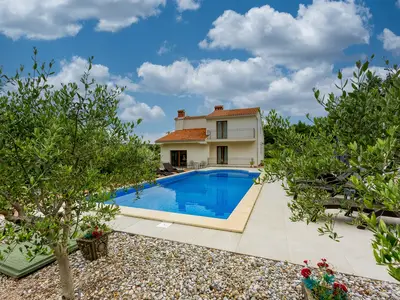 Villa für 8 Personen (310 m²) in Labin 4/10