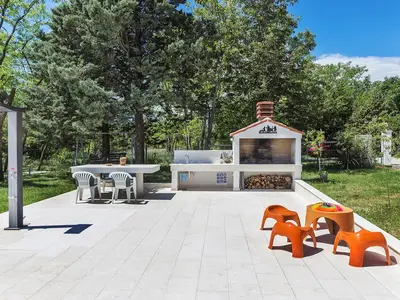 Villa für 12 Personen (254 m²) in Labin 9/10