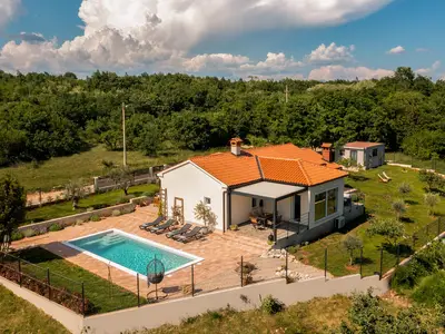 Villa für 5 Personen (130 m²) in Labin 1/10