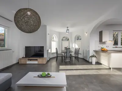 Wohn- und Esszimmer