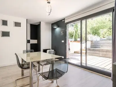 DiningRoom