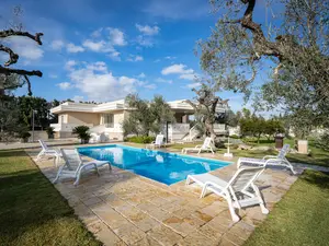Villa für 10 Personen (250 m²) in Monteroni di Lecce
