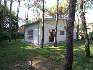 23981568-Villa-8-Lignano Sabbiadoro-300x225-5